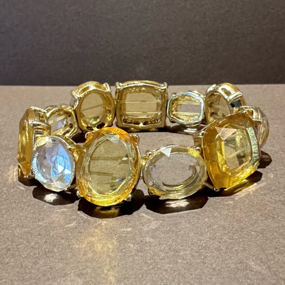 Elegant Yellow Gemstone Bracelet